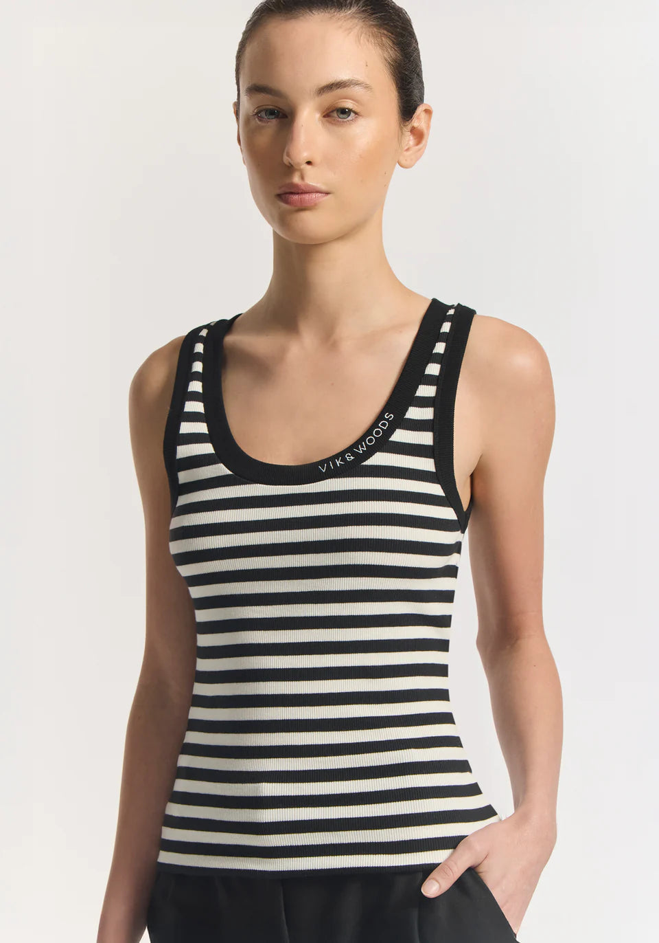 Vik & Woods tank, black/Ivory stripe