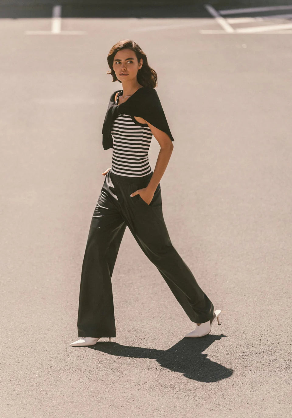 Vik & Woods tank, black/Ivory stripe