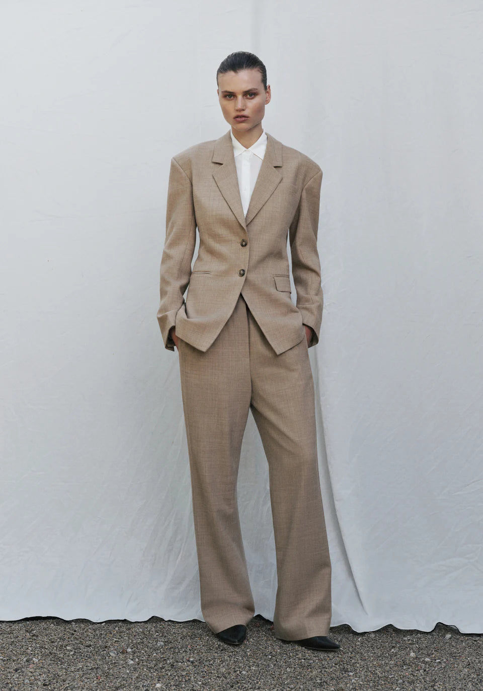 Hemsworth trouser, pale camel