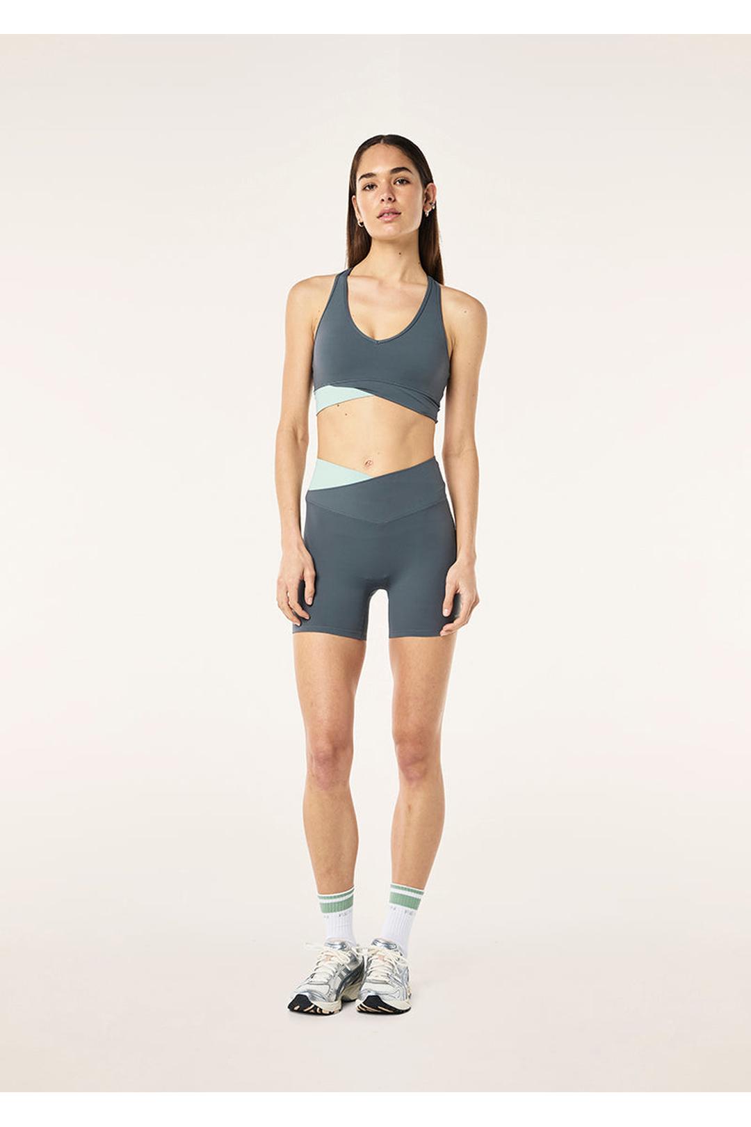 Wander 5 inch bike shorts, Thunder/dusty mint