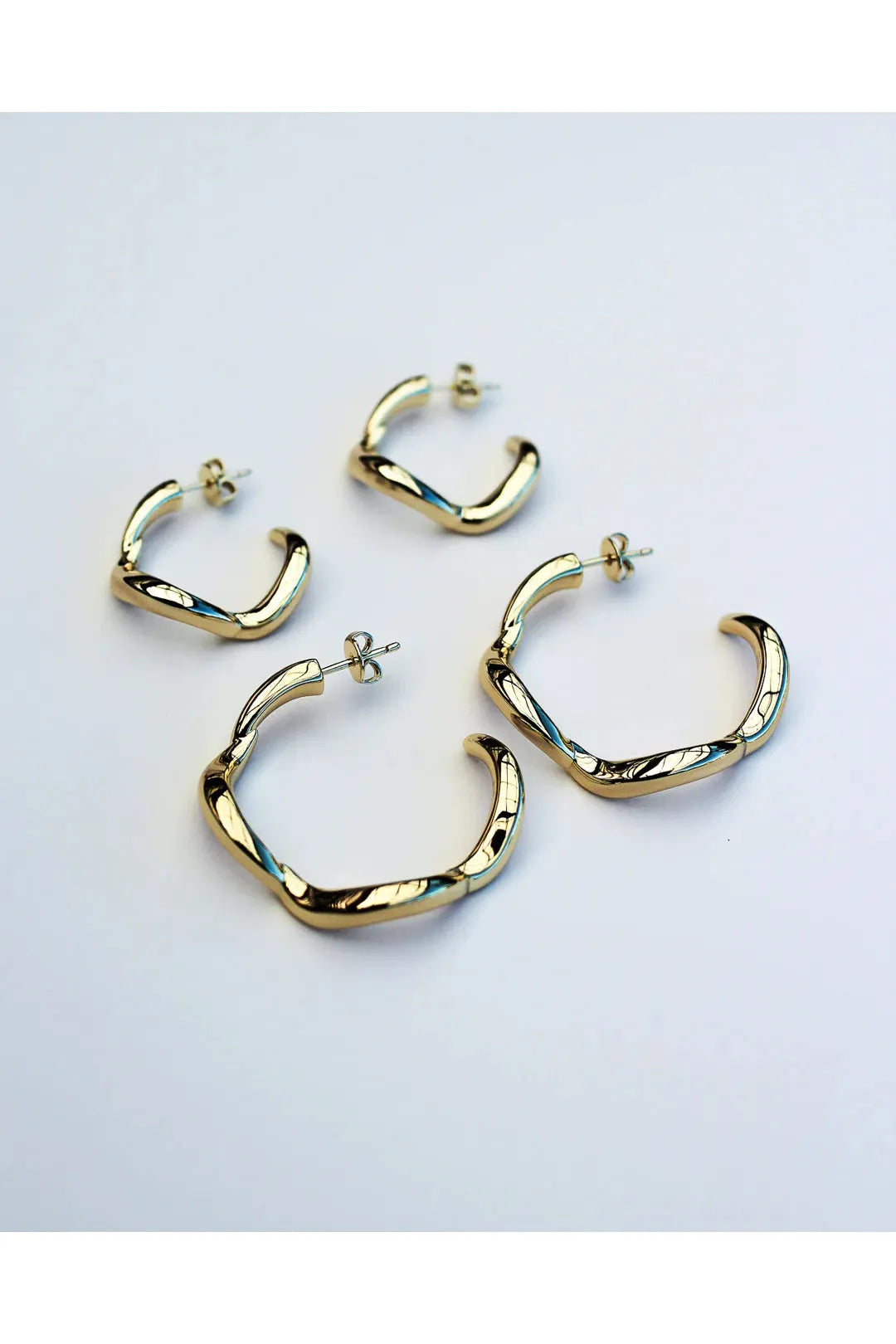 wave hoop earrings large, gold
