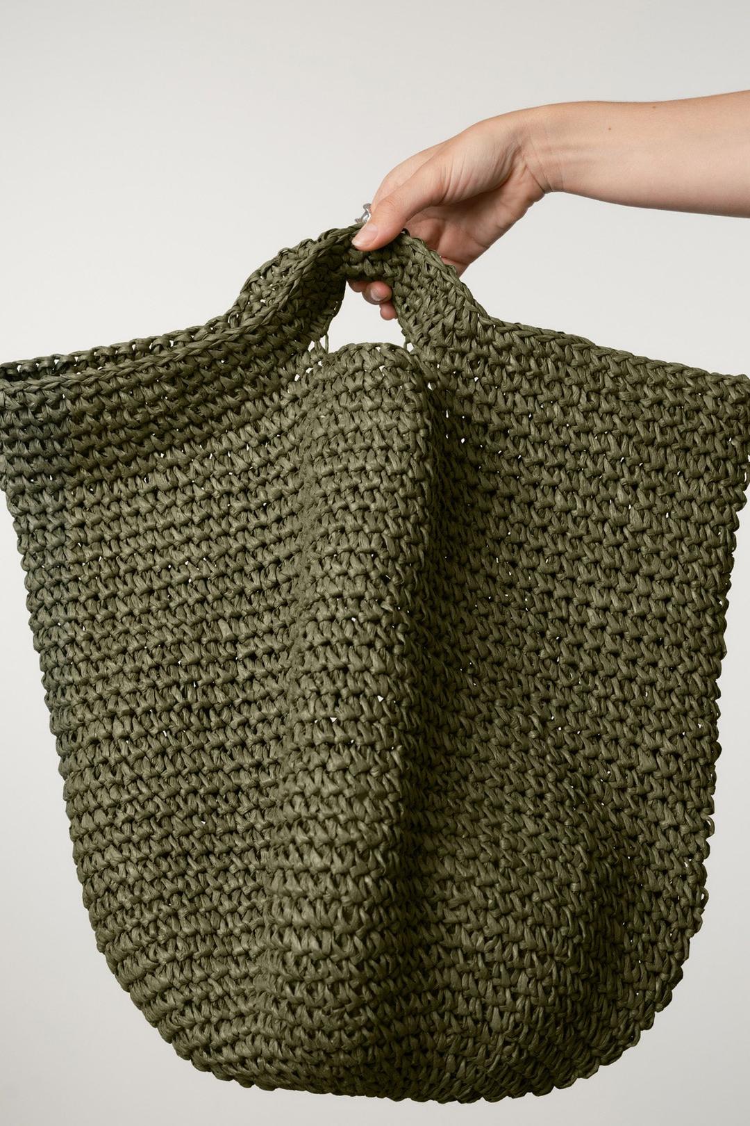 Round straw bag, olive