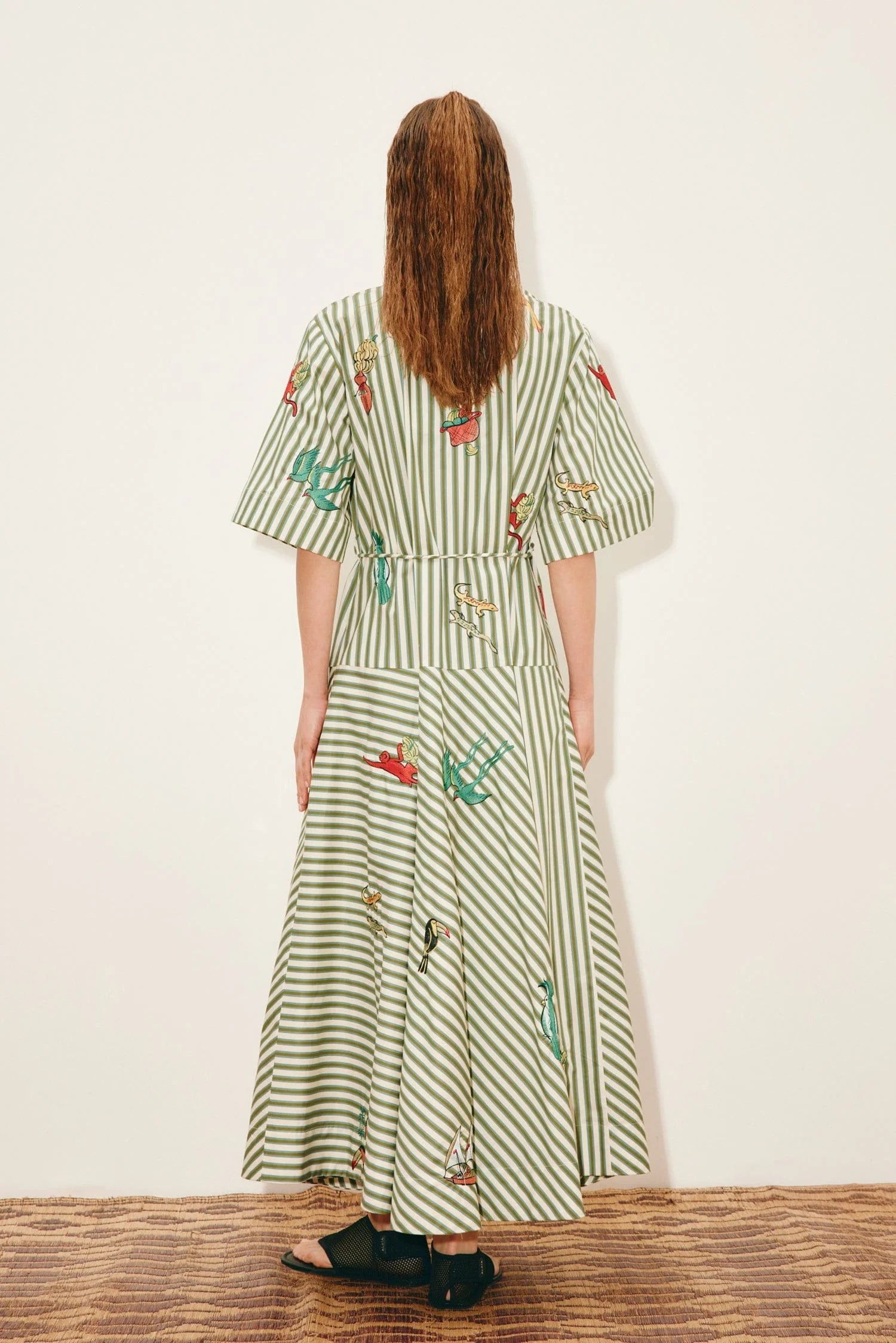 Bisou embroidered shirtdress