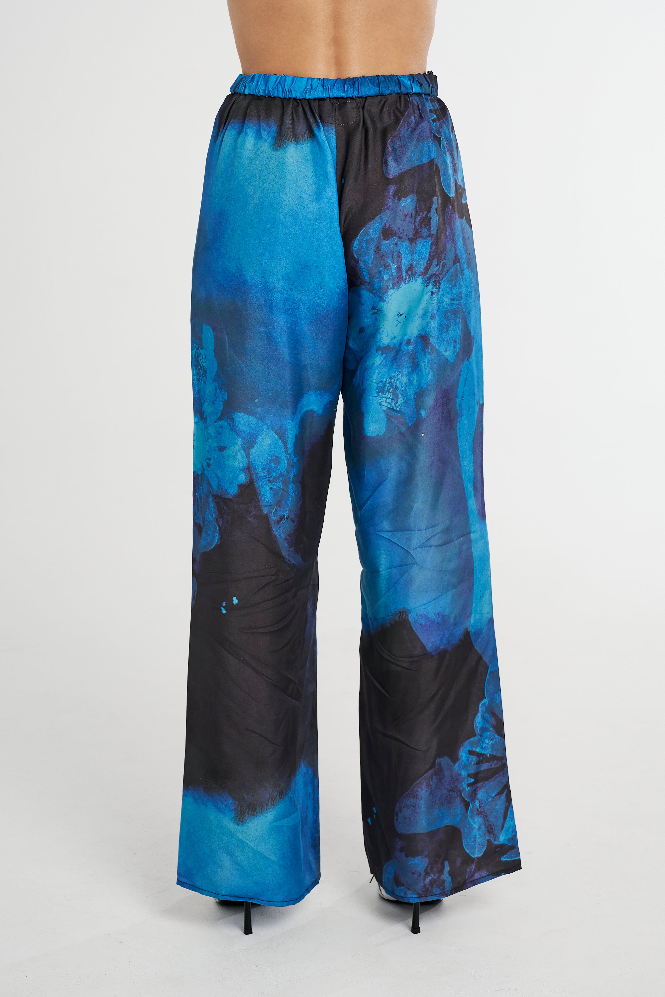 Relaxed drawstring pant, dark lumen