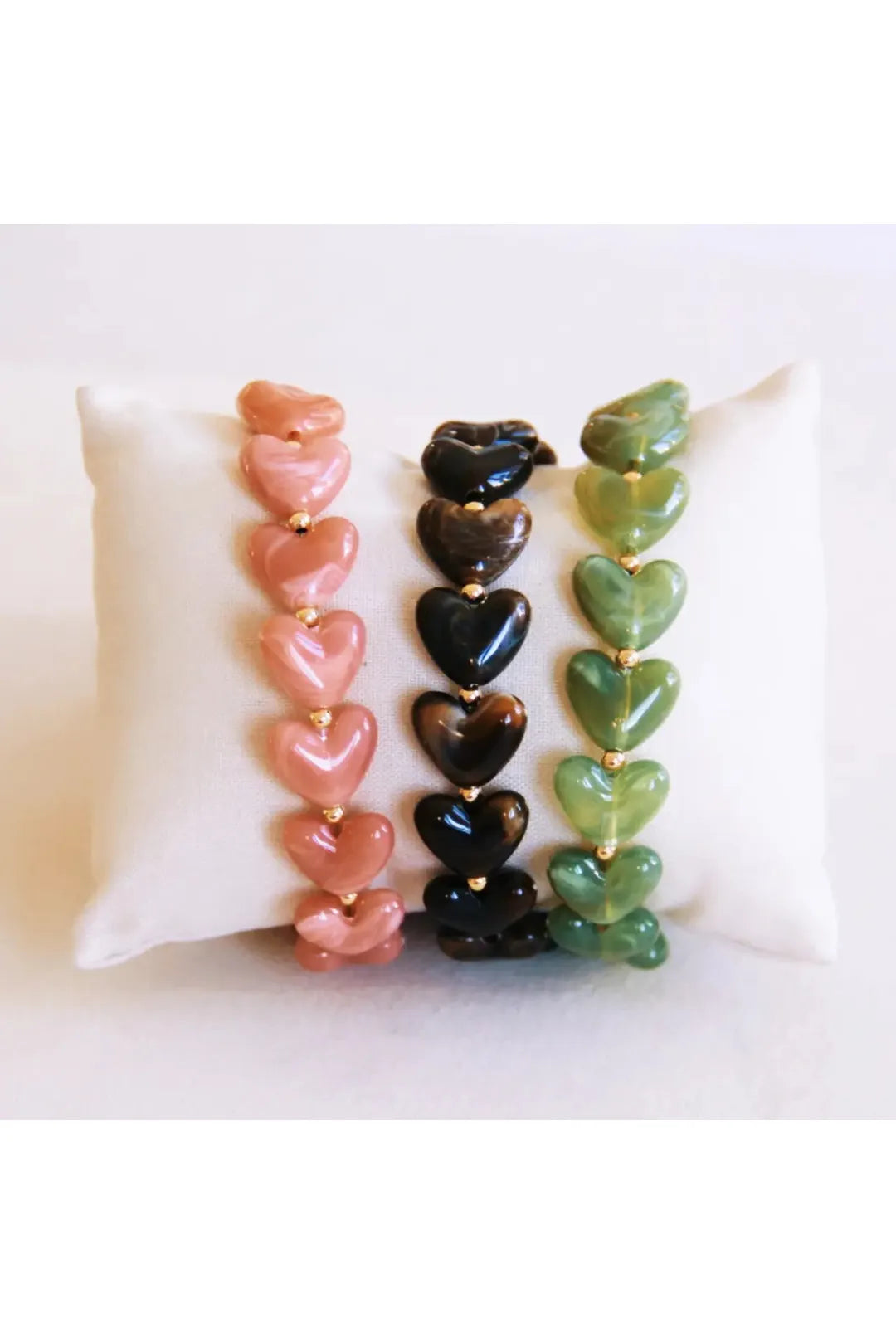 Resin beaded heart bracelet, salmon