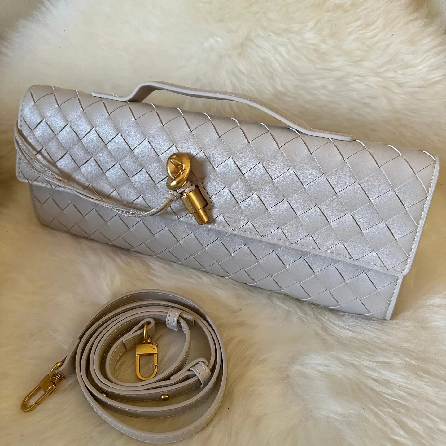 Knot clutch, Genuine leather