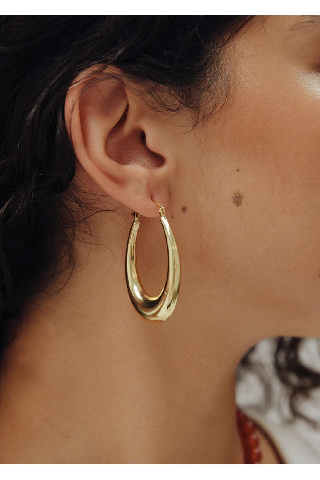 Dune hoop earrings, gold