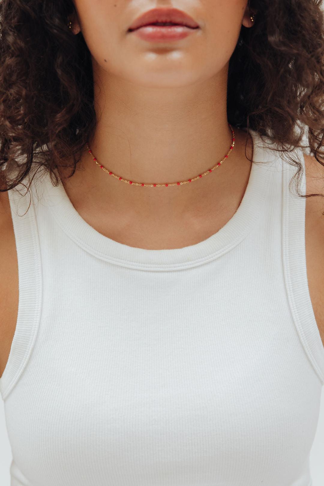 Enamel choker, red stone