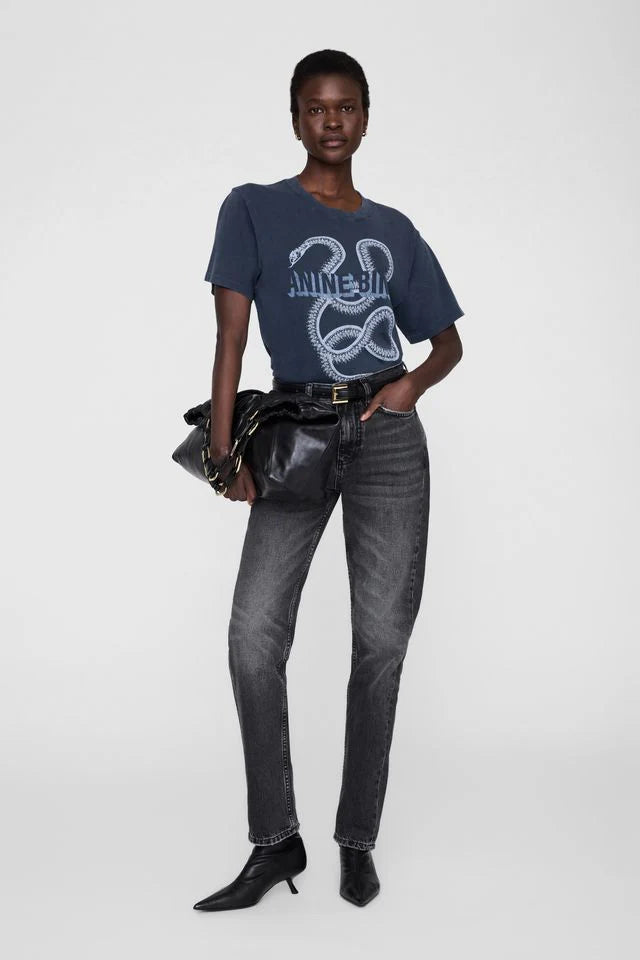 Lili tee snake, washed black