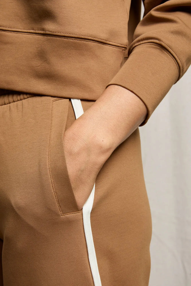 Mikos travel wide leg pants, mocha