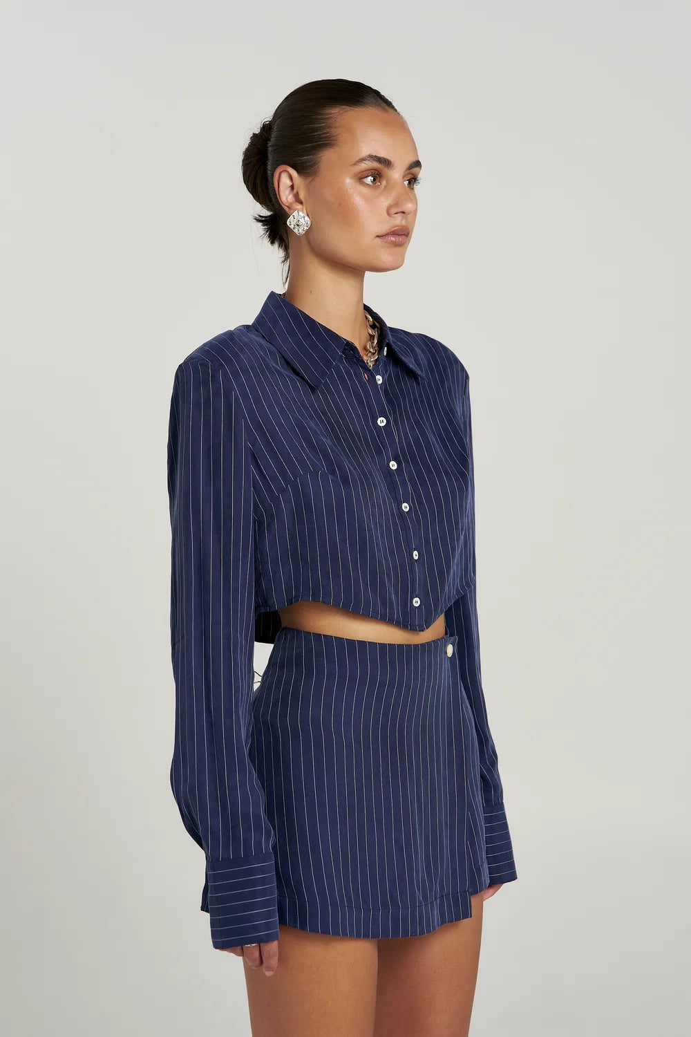 Asym skort, navy pinstripe
