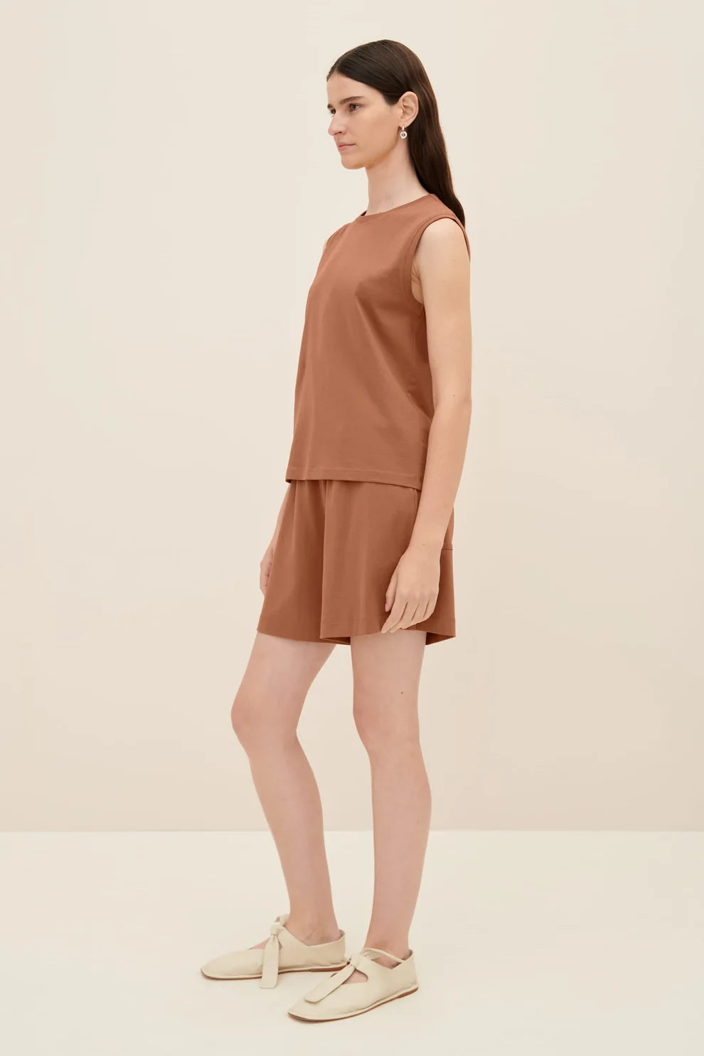 singlet top, sienna