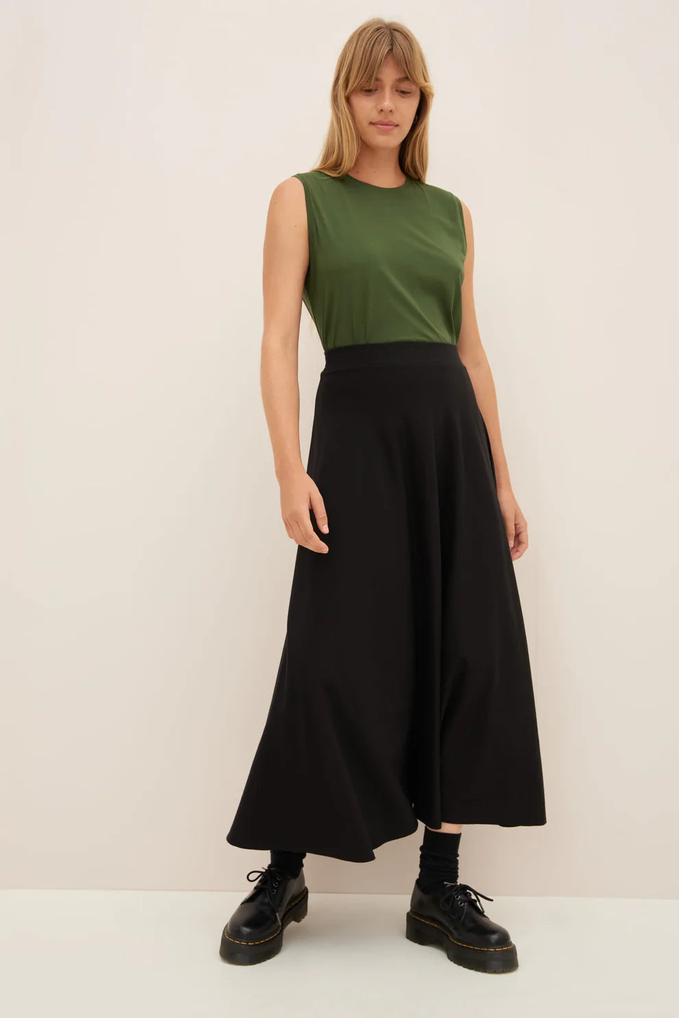 sphere skirt, black