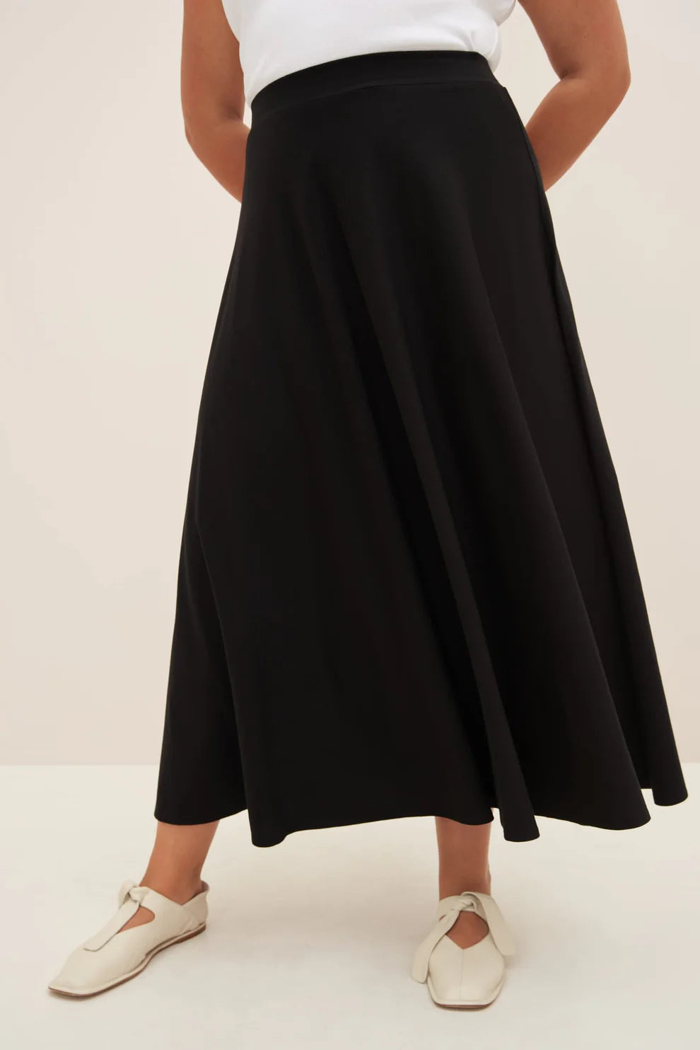 sphere skirt, black