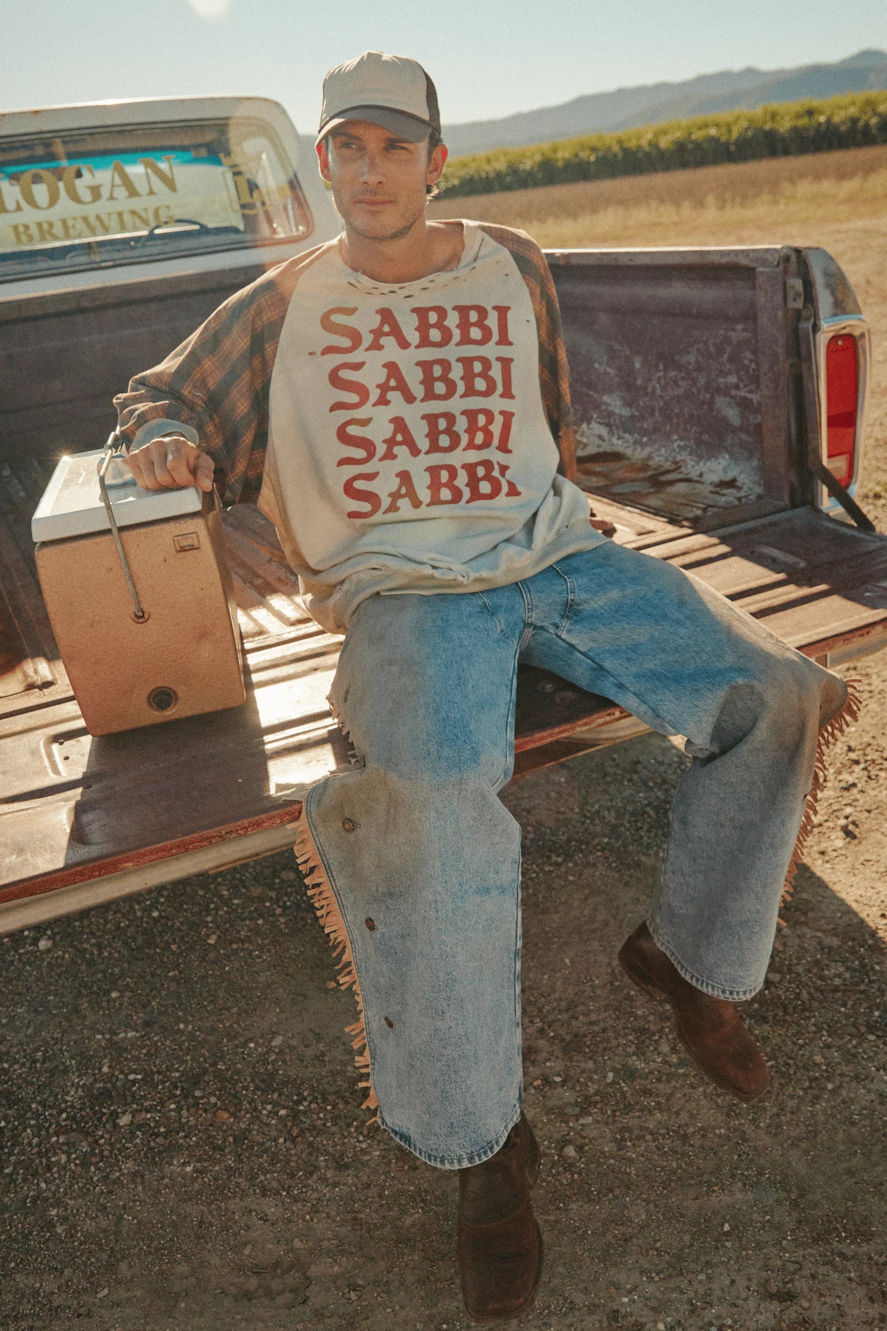 The Vintage roadhouse longsleeve tee